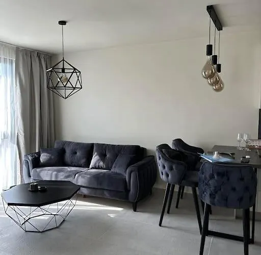 Romantic St Constantin et Helena